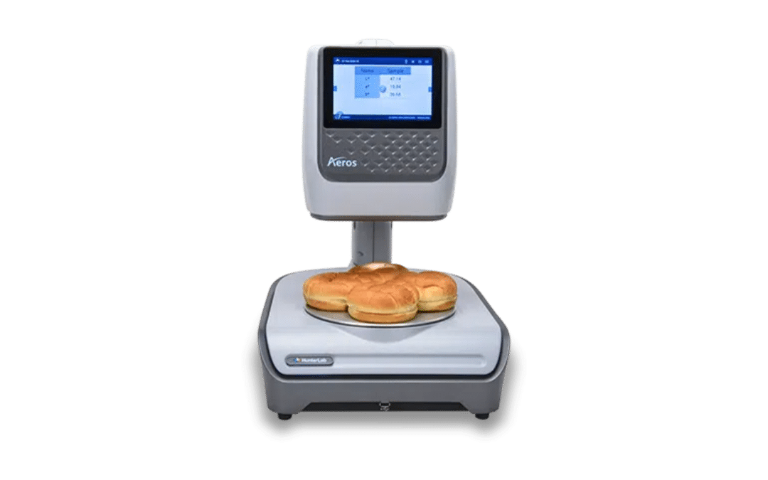 Measuring baked goods with the Aeros colour measurement device
